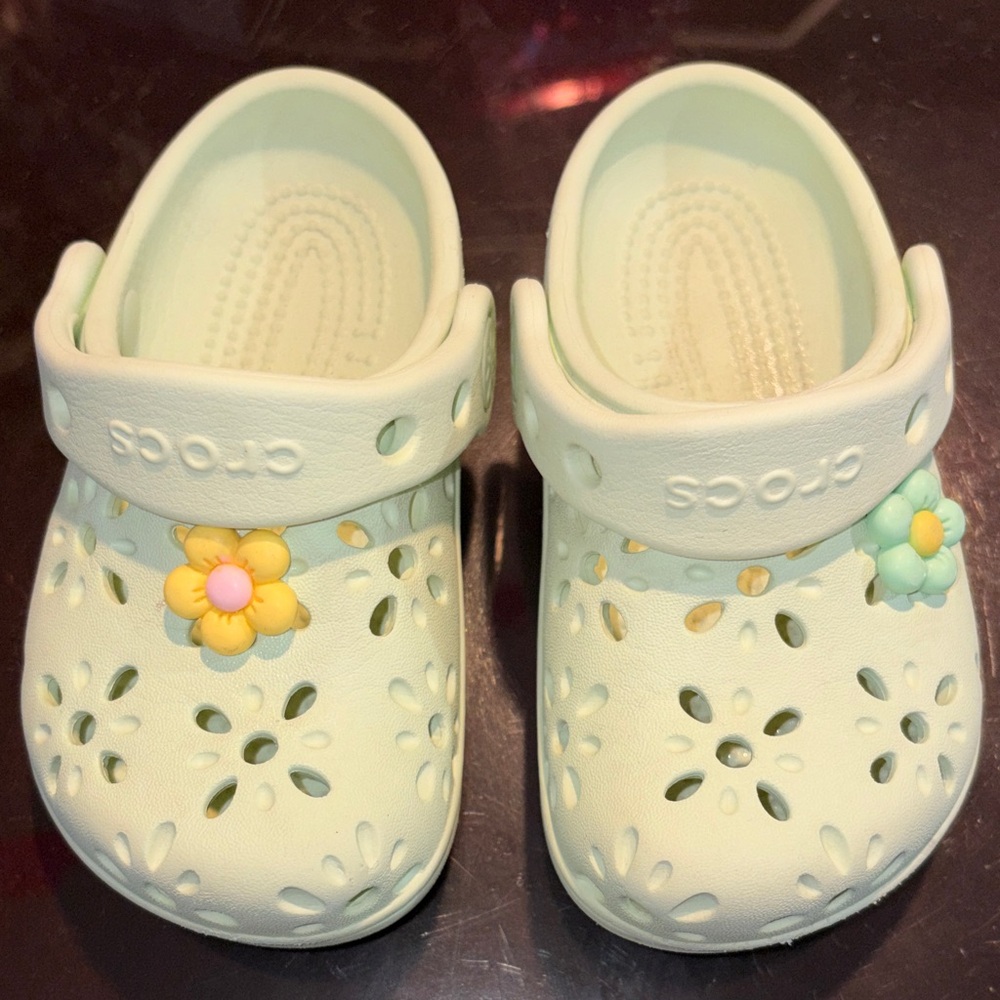 CROCS Kids' Mint Green Floral Slippers